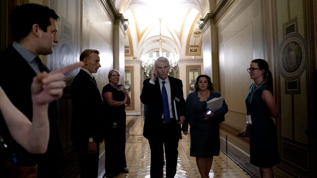 Jako pokrok směrem k dohodě o infrastruktuře Biden zve senátory na nové rozhovory: NPR