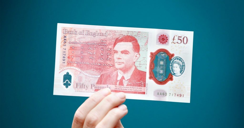 Lámač kódů druhé světové války Alan Turing se stal prvním homosexuálem, který zaznamenal britskou bankovku