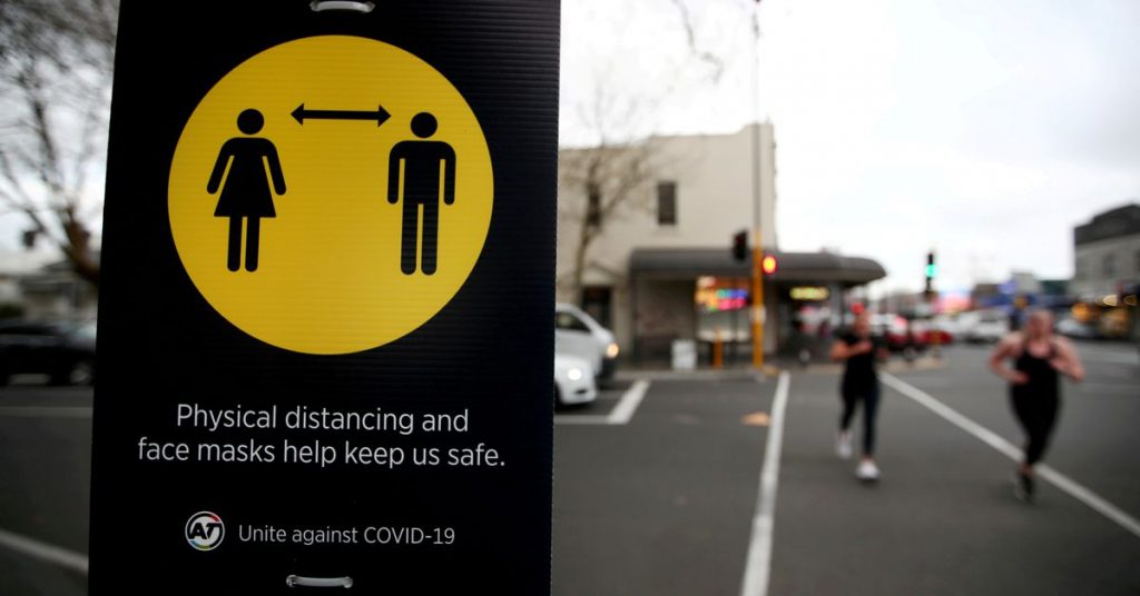 Epidemie COVID-19 na Novém Zélandu se rychle šíří a počet případů stoupá