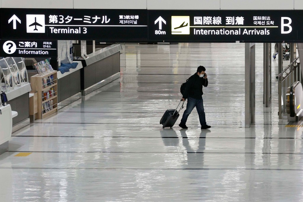 Japonsko pozastavuje nové rezervace pro všechny příchozí lety