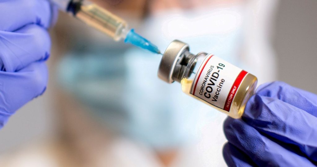 Italský zubař nabízí falešné očkovací rameno pro pročištění Covid
