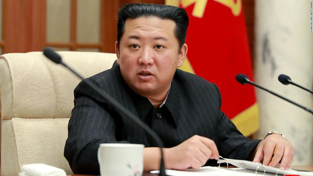 Japonsko tvrdí, že Severní Korea odpálila „potenciální balistickou střelu“