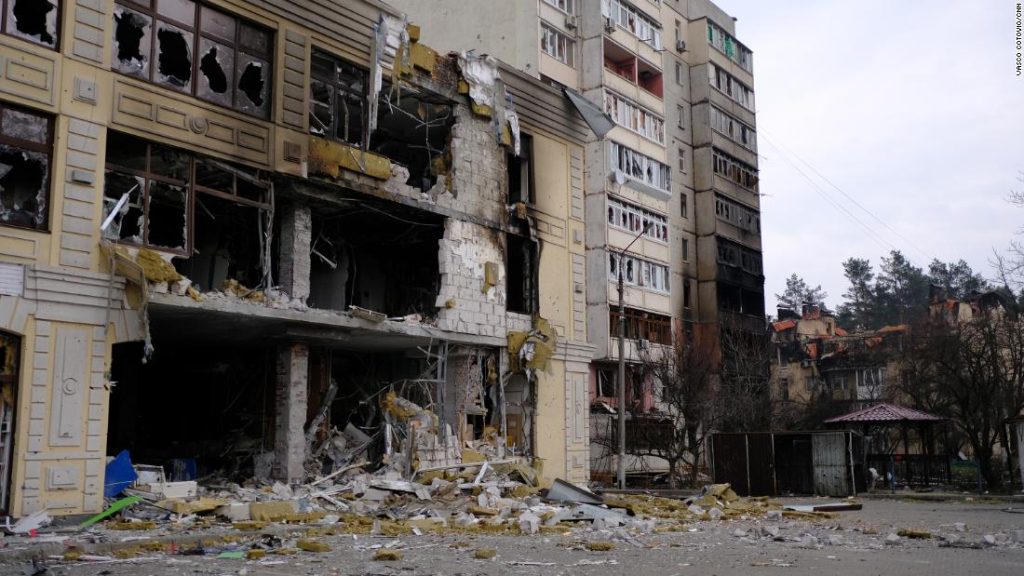 Irbin: Ukrajinci znovu dobyli Irbin od ruských útočníků.  Ale nyní je to město v troskách