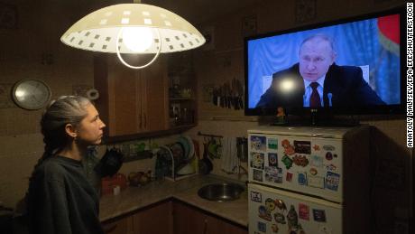 Rusové v nevědomosti o skutečném válečném stavu uprostřed orwellovského mediálního pokrytí země