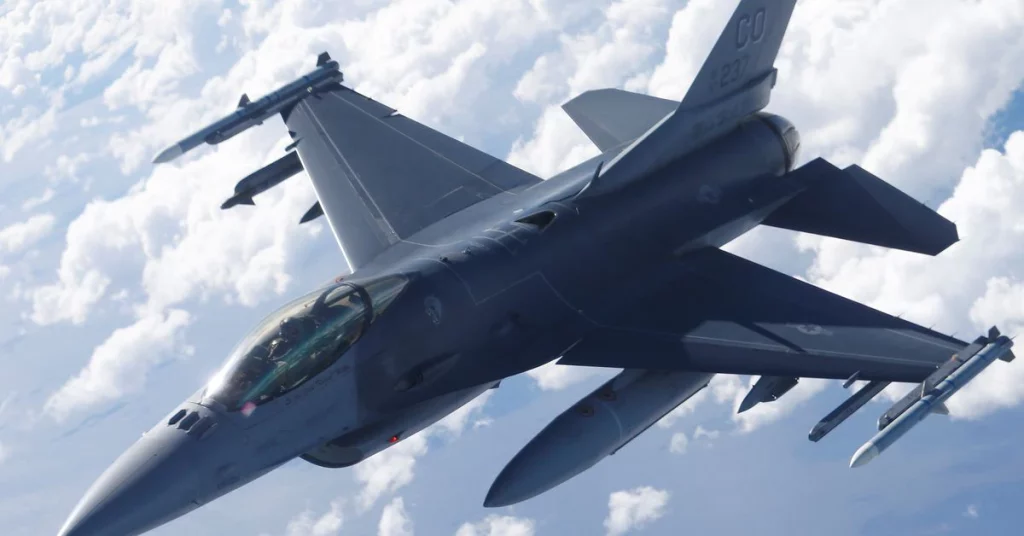 Bidenova administrativa nabízí podporu za potenciálním prodejem F-16 do Turecka