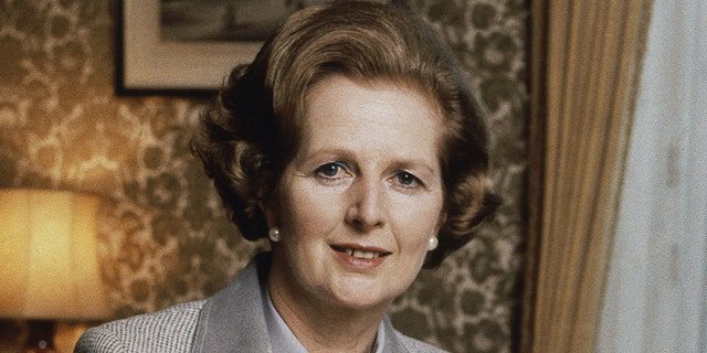 Na této kartotéce z roku 1980 pózuje britská premiérka Margaret Thatcherová pro fotografii v Londýně.  Během kampaně Sunak i Truss tvrdili, že jsou dědicem bývalé premiérky Margaret Thatcherové, ale Gardiner řekl, že titul patřil pouze jednomu z nich. 