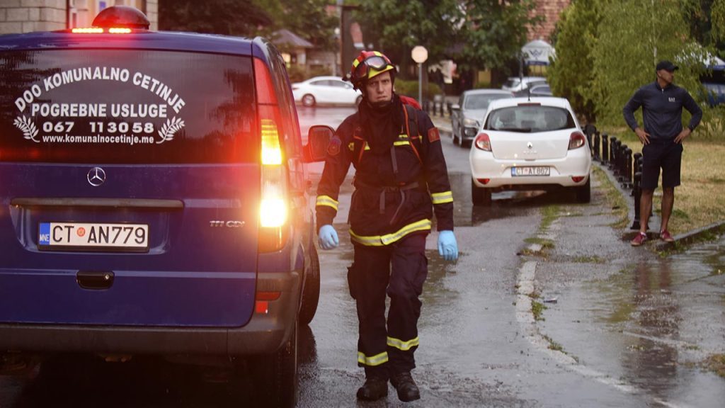 Černohorský střelec zabil nejméně 10 lidí, než ho zastřelil náhodný kolemjdoucí, uvedli úředníci