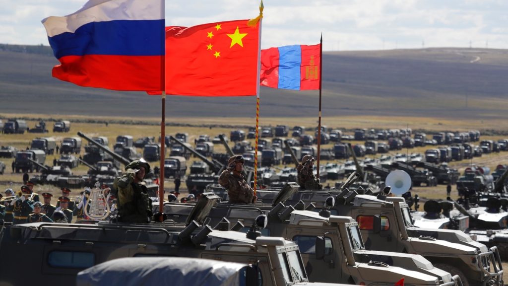 Rusko provádí velká vojenská cvičení s Čínou a dalšími zeměmi |  Vojenské novinky