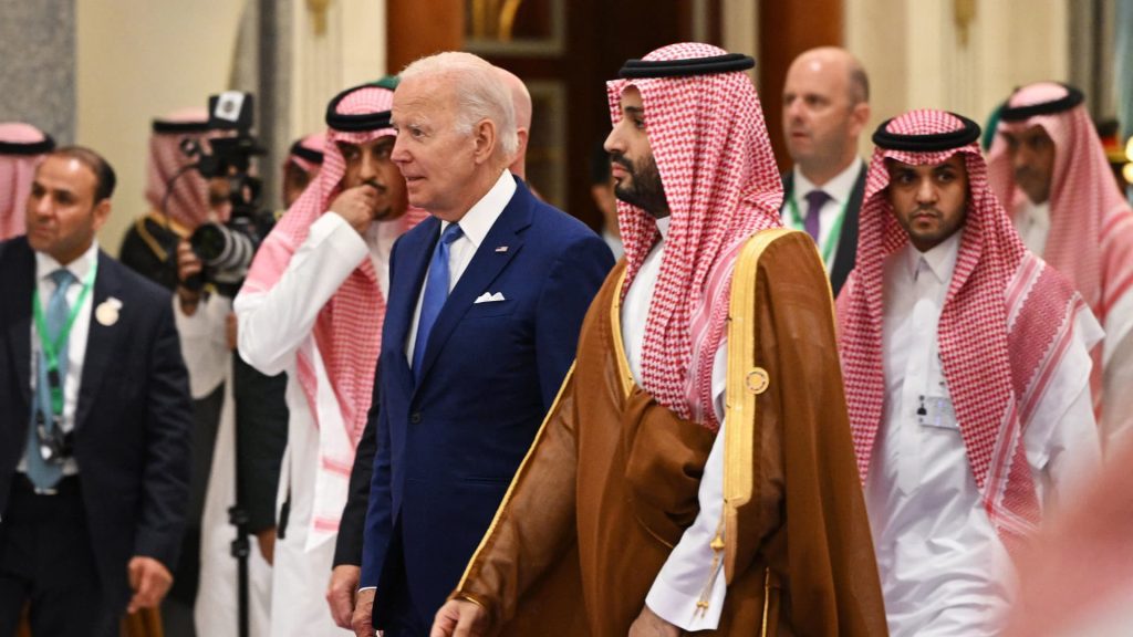 USA „nikam nejdou“, protože Čína a Saúdská Arábie posilují své vztahy
