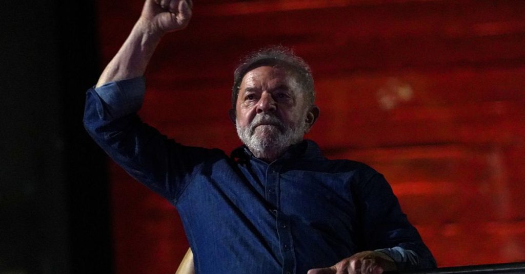 Lula vyhrál brazilské volby, ale Bolsonaro se nevzdal